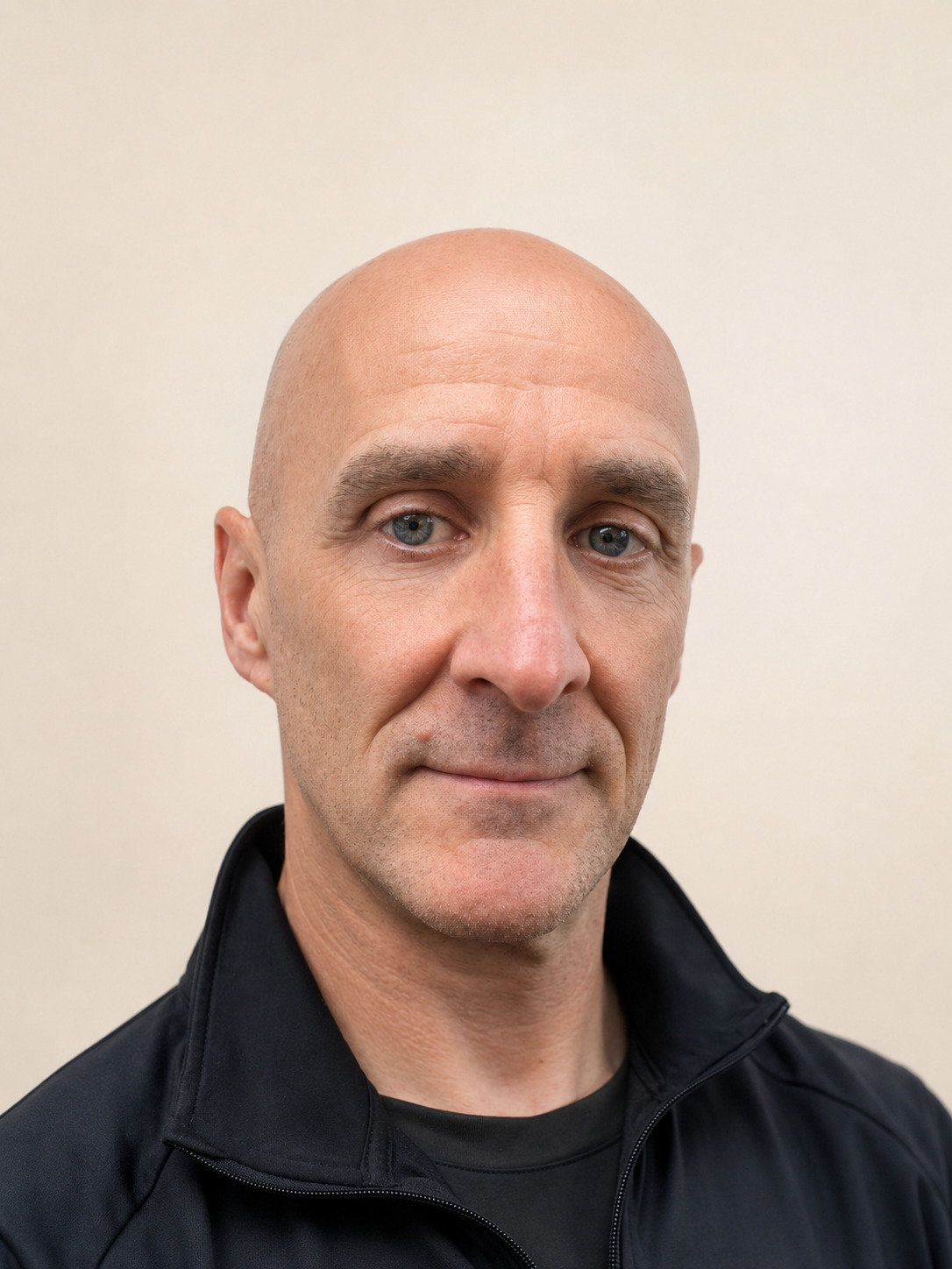 Simon Jones, Co-Founder and Director of Physiotherapy and Recovery at Hanbury Health